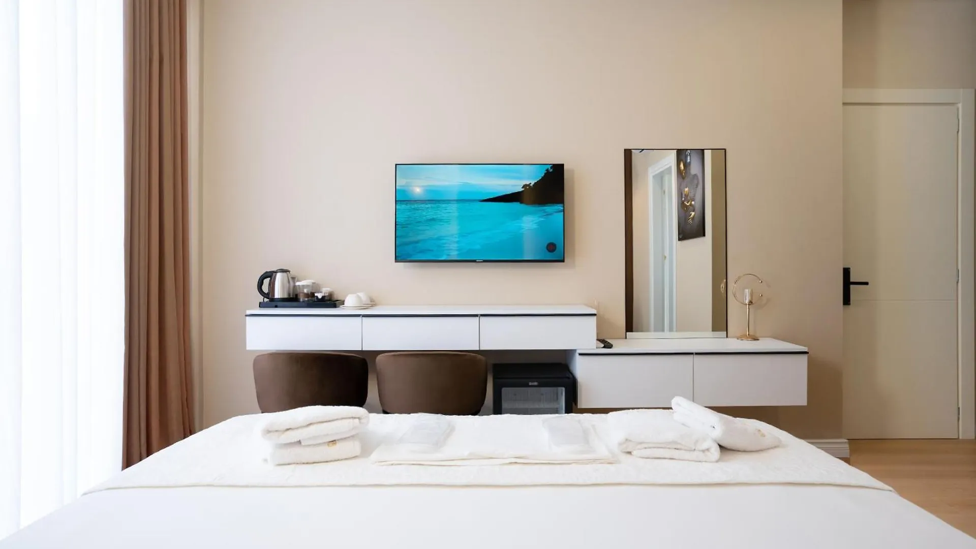 Gamma Hotel 0*, Durrës